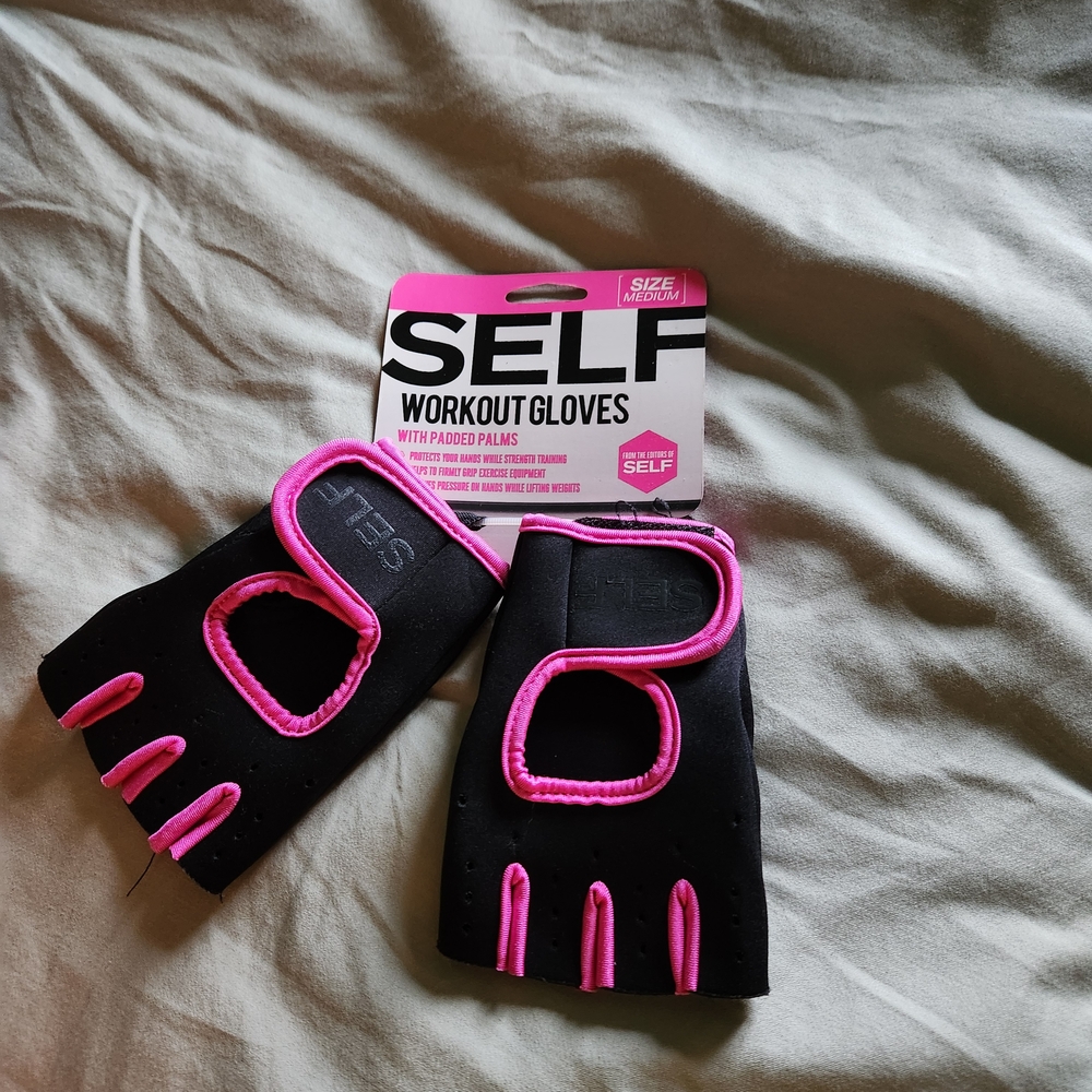 ELF Black and Pink Fitness Gloves